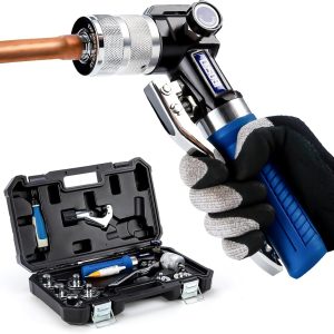 Hydraulic tube expanding tool kit, used to expand 3/8-inch copper tubes to 1-1/8 inches.